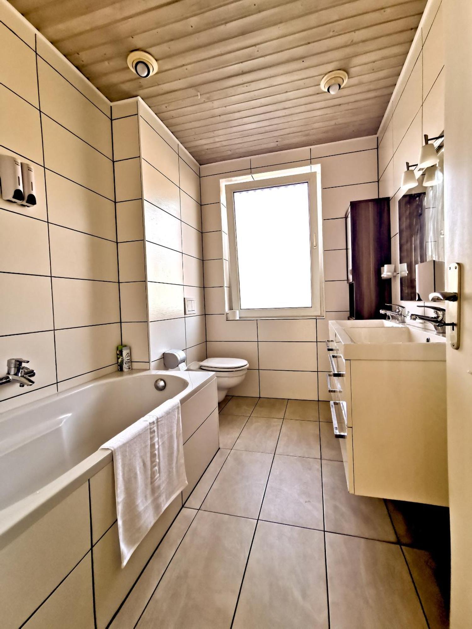 Home Inn Hotel Dormagen Zimmer foto